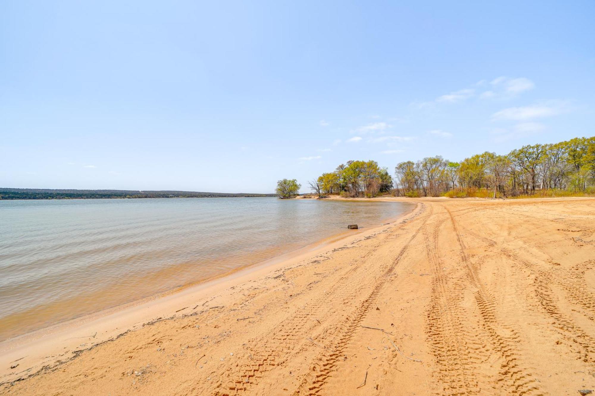Walk to Beach Eufaula Home with Outdoor Seating! Extérieur photo